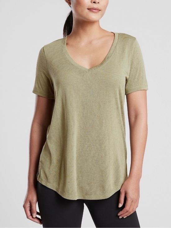 Athleta Tops - Athleta Olive V‑Neck Short Sleeve Tee